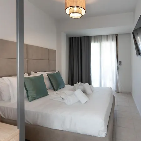 Helios Blue Kassandra * クリオピギ