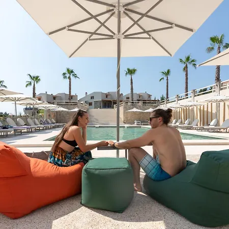 Helios Blue Kassandra * クリオピギ