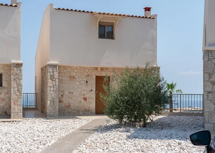 Helios Blue Kassandra Вилла