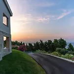 Villa Helios Blue Kassandra Kriopigi