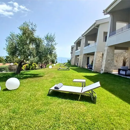 Villa Helios Blue Kassandra Kriopigi