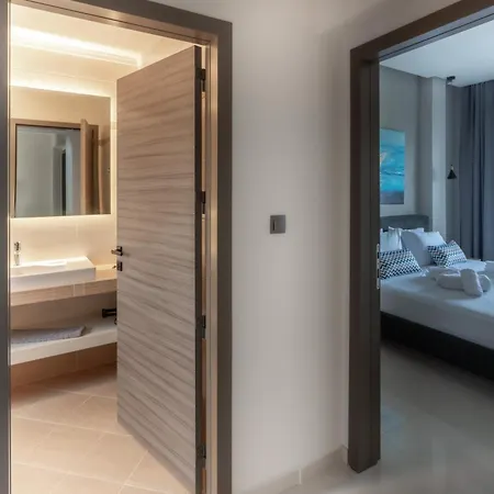 Vila Helios Blue Kassandra *