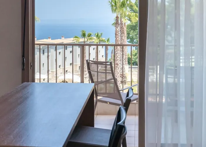 Helios Blue Kassandra