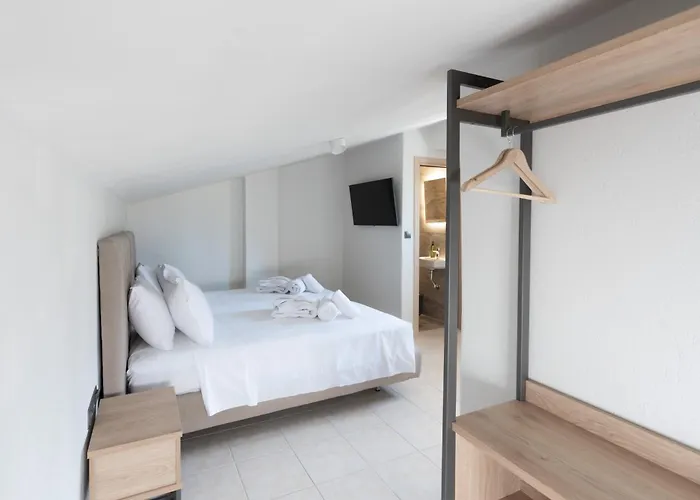 Helios Blue Kassandra Kriopigi