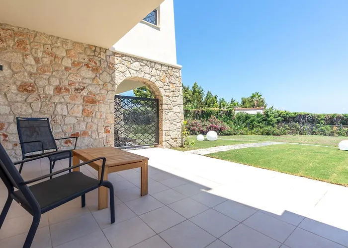 Helios Blue Kassandra Villa