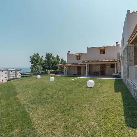 Vila Helios Blue Kassandra Kriopigi