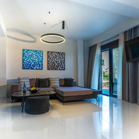 Helios Blue Kassandra * Kriopigi