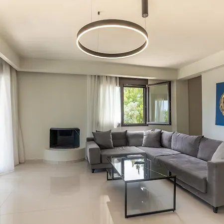 Villa Helios Blue Kassandra Kriopijí